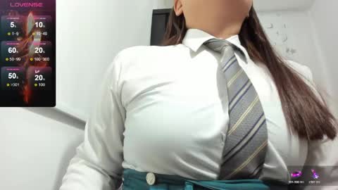 Snapshot of reyledoll chatting on May 20, 2026, 12:39 am Rely online show from May 20, 2026, 12:39 am