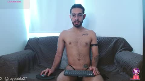 REY PABLO Independent online show from November 9, 2025, 2:26 pm