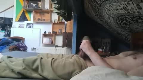 rhumgom40 online show from April 7, 2026, 1:11 pm