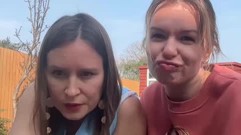 riana894237 online show from March 23, 2026, 1:04 pm