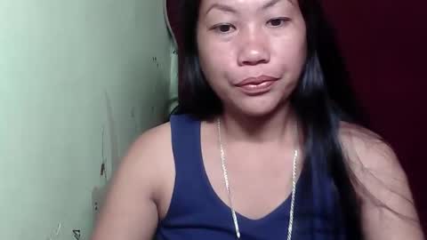Snapshot of riann_xxx69 chatting on April 5, 2026, 7:27 am Riann online show from April 5, 2026, 7:27 am