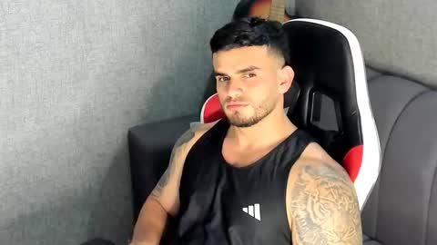 ricardogonzalez666 online show from November 13, 2025, 7:46 pm