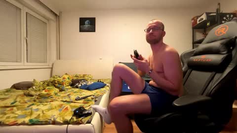 Snapshot of ricciardio chatting on November 16, 2025, 11:43 pm ricciardio online show from November 16, 2025, 11:43 pm