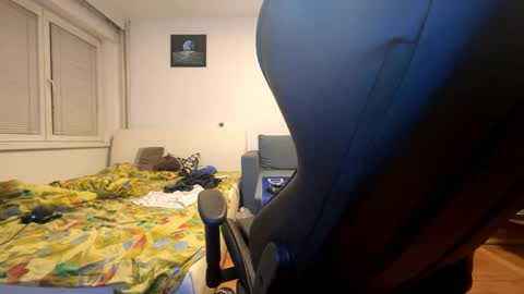 Snapshot of ricciardio chatting on November 26, 2025, 5:47 pm ricciardio online show from November 26, 2025, 5:47 pm