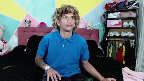 Snapshot of rich_de_la_rosa chatting on January 6, 2025, 4:15 am rich and kitty online show from January 6, 2025, 4:15 am