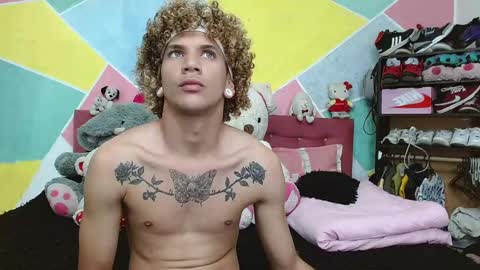 Snapshot of rich_de_la_rosa chatting on January 13, 2025, 2:50 am rich and kitty online show from January 13, 2025, 2:50 am