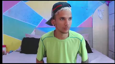 Snapshot of rich_de_la_rosa chatting on March 2, 2026, 6:59 pm rich and kitty online show from March 2, 2026, 6:59 pm