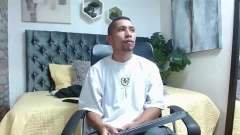 richar_voller online show from February 10, 2025, 11:15 am