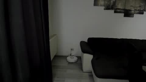 Snapshot of richarddarell chatting on July 18, 2026, 6:06 am RichardDarell online show from July 18, 2026, 6:06 am