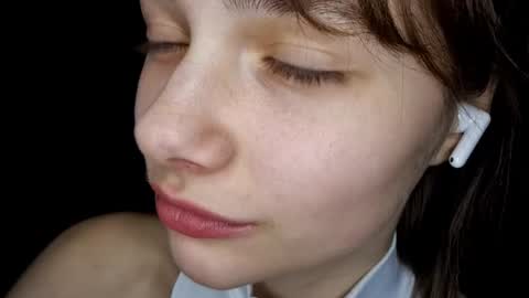 Snapshot of richardlundsten chatting on February 13, 2026, 5:20 pm Luna online show from February 13, 2026, 5:20 pm