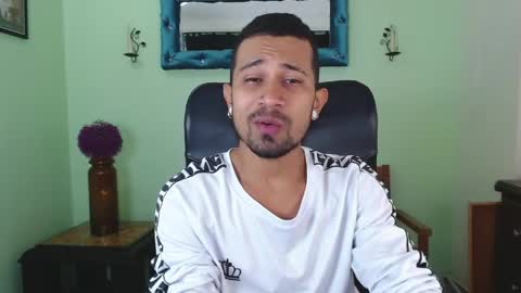 Richard online show from April 8, 2026, 12:05 pm