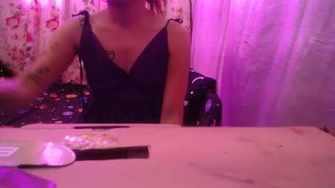 Snapshot of richellesexy_xxx chatting on October 29, 2025, 10:39 am richelle online show from October 29, 2025, 10:39 am