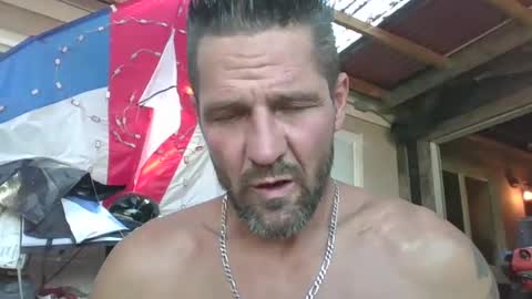 Rich online show from September 30, 2025, 6:57 pm