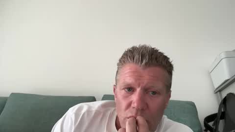 Snapshot of richiee3891 chatting on May 17, 2026, 5:09 pm richiee3891 online show from May 17, 2026, 5:09 pm