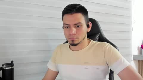 Snapshot of rick_diesel chatting on September 19, 2025, 4:25 am Rick Diesel online show from September 19, 2025, 4:25 am