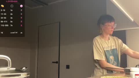 RickiSanchez online show from September 17, 2025, 3:35 pm