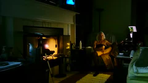 PINK HOLE TWINK online show from November 20, 2025, 11:59 pm