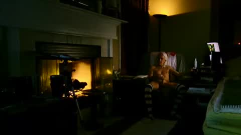 PINK HOLE TWINK online show from January 7, 2026, 3:42 am