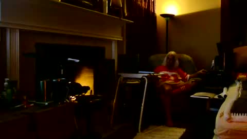 PINK HOLE TWINK online show from March 23, 2026, 2:15 am