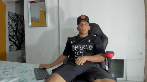 Snapshot of ricky_23cm_ chatting on February 26, 2026, 2:10 am RICKY online show from February 26, 2026, 2:10 am