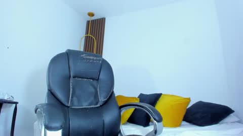 Ricky  online show from February 15, 2025, 11:14 pm