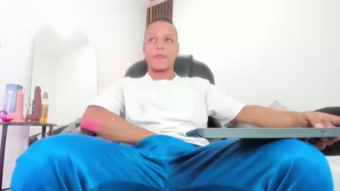 Ricky  online show from September 9, 2025, 12:59 pm