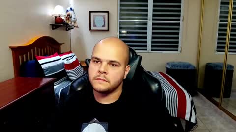 Snapshot of rickyj1012 chatting on December 22, 2024, 11:41 pm Ricky online show from December 22, 2024, 11:41 pm