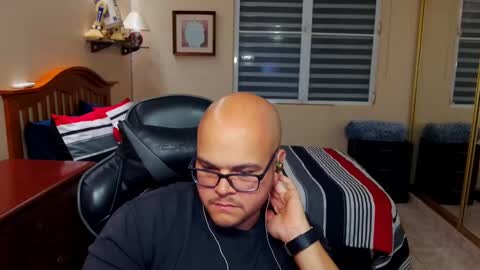 Snapshot of rickyj1012 chatting on January 31, 2025, 10:31 pm Ricky online show from January 31, 2025, 10:31 pm