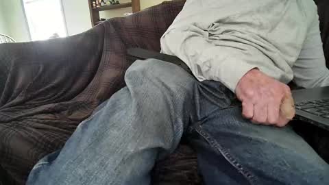 Easy if yun are good see my pics online show from April 15, 2026, 8:20 pm