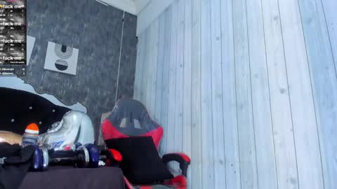 RicoBrowm online show from February 20, 2025, 5:33 am