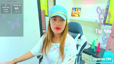 Snapshot of rihana_milan chatting on September 21, 2025, 12:40 pm RIHANA online show from September 21, 2025, 12:40 pm