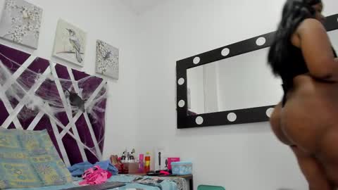 Snapshot of rihanna_abiodun chatting on October 28, 2025, 12:25 am Rihanna Abiodun online show from October 28, 2025, 12:25 am