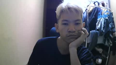 riiichie12 online show from October 28, 2025, 6:21 pm