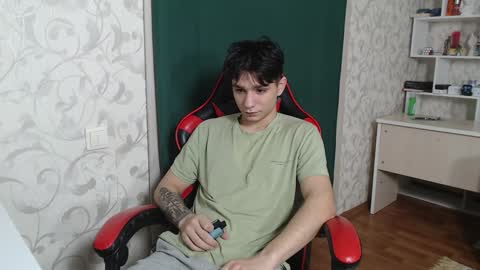 Rick online show from December 5, 2024, 1:38 pm