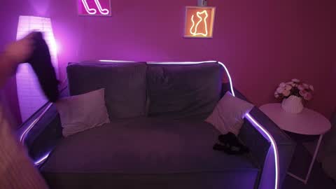 Snapshot of rikaraily chatting on January 23, 2025, 10:01 am Rika online show from January 23, 2025, 10:01 am