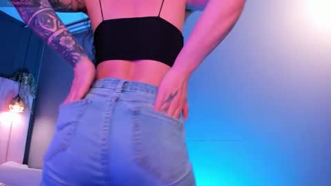 Riley online show from March 20, 2026, 9:30 pm