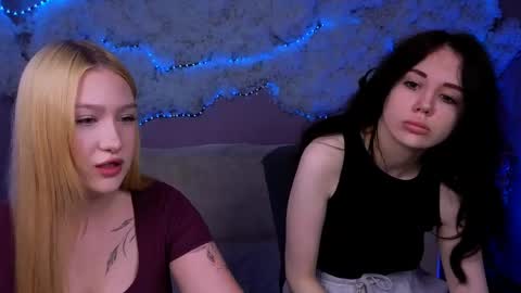 Snapshot of riley_sanders chatting on May 30, 2026, 7:11 pm Meow online show from May 30, 2026, 7:11 pm