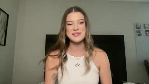 Snapshot of rileydepp chatting on December 3, 2025, 10:19 pm riley depp online show from December 3, 2025, 10:19 pm