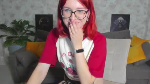 Snapshot of rina_wang chatting on September 15, 2025, 8:03 am Rina online show from September 15, 2025, 8:03 am