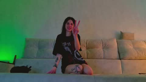 RINA online show from February 17, 2026, 6:43 am