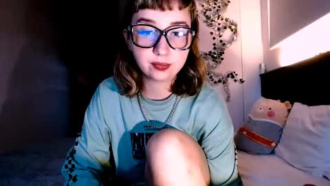 Snapshot of riri_rich chatting on December 29, 2024, 4:38 am Rita online show from December 29, 2024, 4:38 am