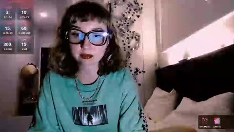 Snapshot of riri_rich chatting on January 11, 2025, 12:18 pm Rita online show from January 11, 2025, 12:18 pm