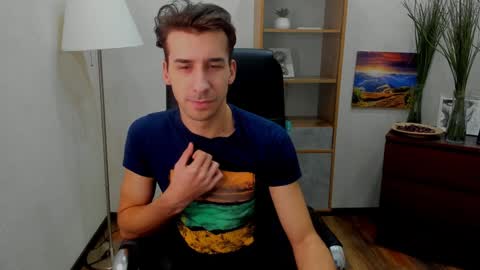 Snapshot of rishu_ chatting on January 11, 2025, 10:19 am VAnitas online show from January 11, 2025, 10:19 am