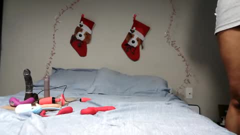 Snapshot of riversaint chatting on January 6, 2025, 10:35 am River Saint online show from January 6, 2025, 10:35 am