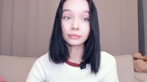 Rina online show from January 12, 2026, 8:14 pm