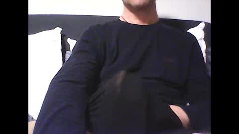 Wednesday morning online show from December 18, 2025, 1:22 am