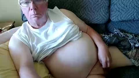 Snapshot of rk504 chatting on October 7, 2025, 4:15 pm Ron online show from October 7, 2025, 4:15 pm