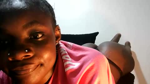 rlessing2 online show from May 17, 2026, 12:19 am