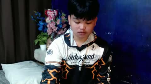 Snapshot of rnl_cum chatting on March 27, 2026, 6:18 pm RICH MY GOAL online show from March 27, 2026, 6:18 pm