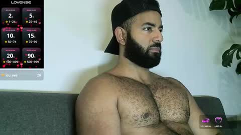 SebasRoa online show from January 5, 2026, 5:27 pm